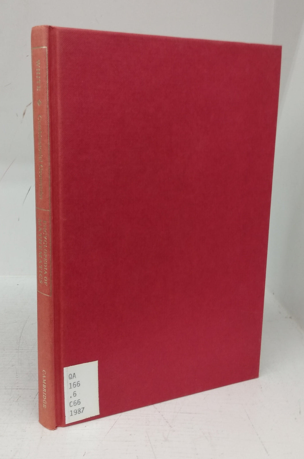 Combinatorial Geometries