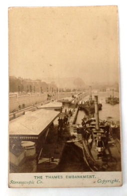 Carte-de-visite photo of the Thames Embankment