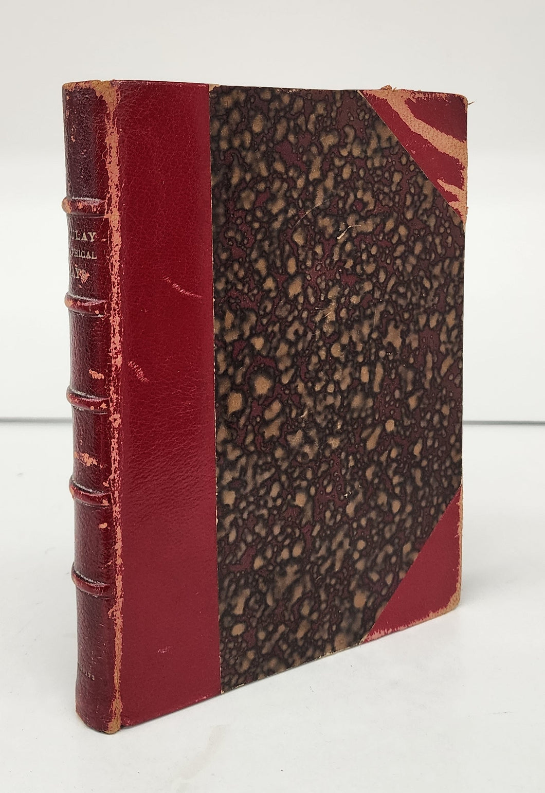 Biographical Essays by Macaulay. In One Volume