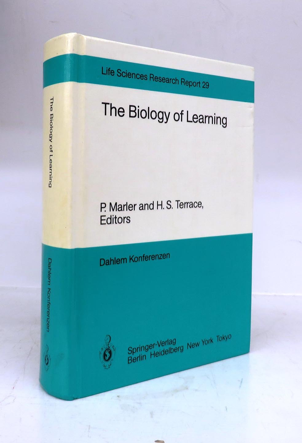 The Biology of Learning: Report of the Dahlem Workshop on the Biology of Learning, Berlin, 1983 October 23-28.