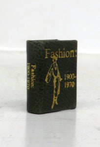 Fashion: 1900-1970 (miniature book)