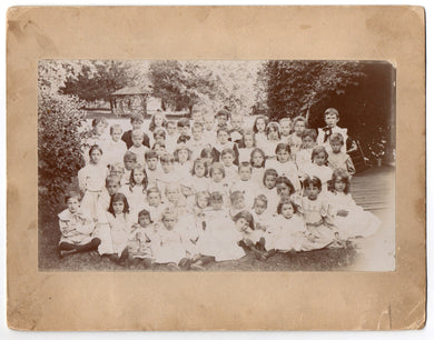 Children's group photo, Woodstock, Ontario