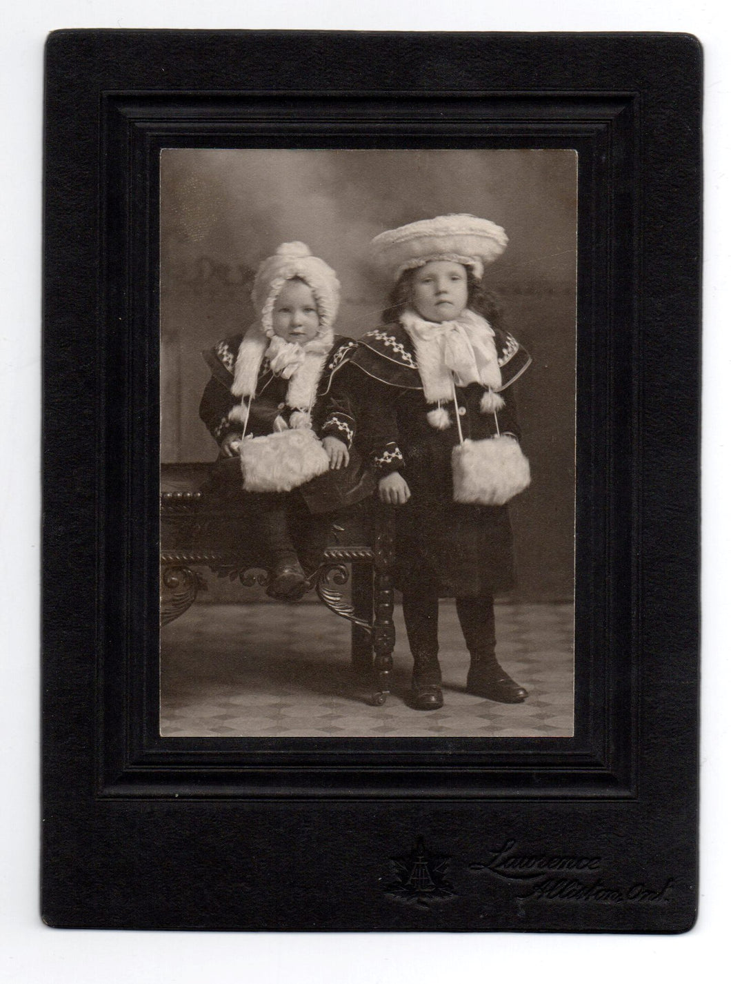 Photograph of two little girls